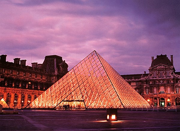 Tomax Puzzles (50-012) - "Louvre Pyramid, Paris" - 500 pezzi